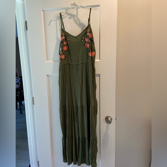 Time and Tru Dresses & Skirts - 3 for $10. NWT. TIME AND TRU WOMEN’S MAXI DRESS. SIZE LARGE